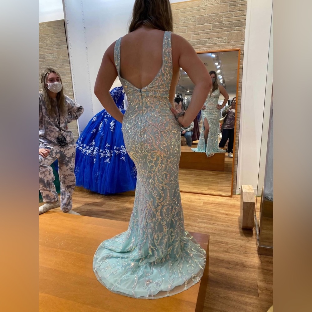 Prom Dress Size 8 - Picture 5 of 8